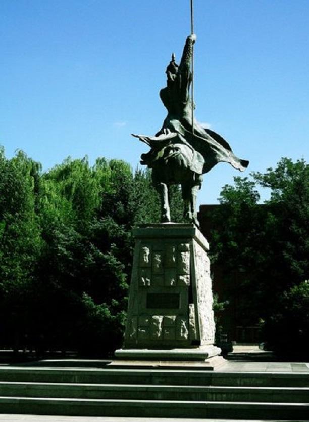 外交部发言人就内蒙古相关问题发表评论