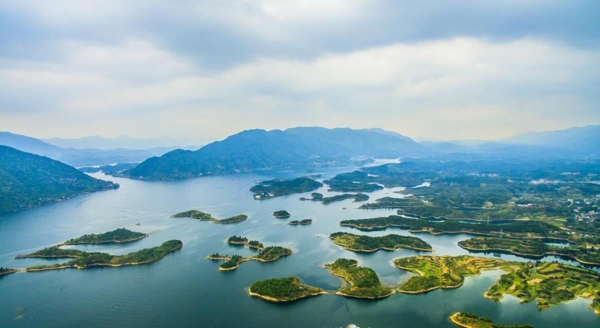 荆楚古韵，现代腾飞——湖北历史文化与现代发展交汇点